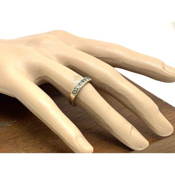 Women's Wedding Band Diamond 0.10ctw 14k Yellow Gold Stackable Ring Size 6 - Picture 5 of 14